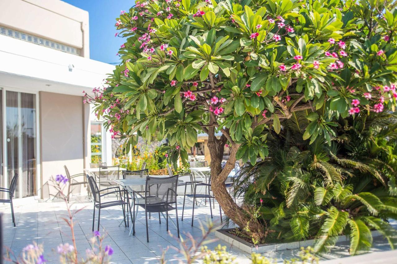 Aparthotel Irinna